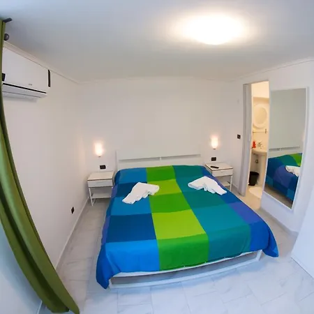 Siculandia * مازارا ديل فالو